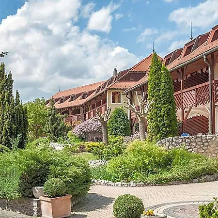 Complex Club Dobogómajor Superior 3*