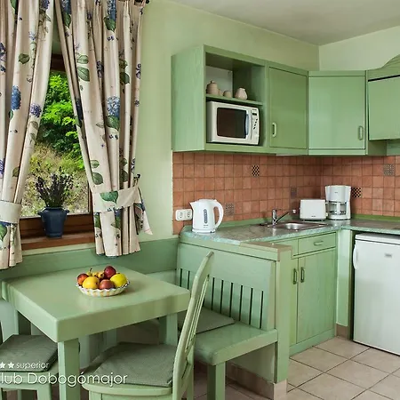 Club Dobogómajor Superior Ośrodek wypoczynkowy 3*